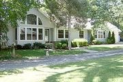 836 Cedar