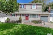 8 Crescent Dr.