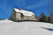 476 Dix Hill