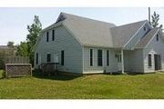 425 Edwards St.