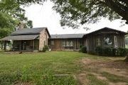 2747 Emerald Farm