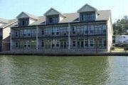532 Grandpoint Dr., B-2
