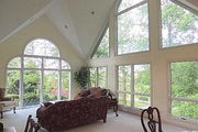 41 Hummingbird Ct.