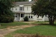 2220 Hwy. 261