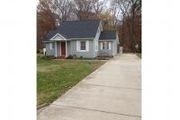 211 Ivywood