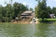 440 Lakeview Rd.