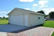 305 Lilac Ave.