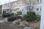 298 Main St. 201