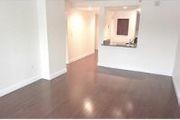 10 Museum Way, 228