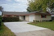 901 N. Cottonwood Dr.