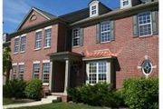 1902 Paddock Ln.