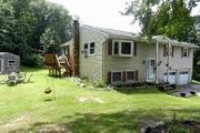 28 Susan St.