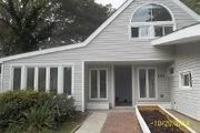 282 Sycamore Ln.