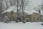3088 Waterfall Way