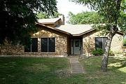 116 Whispering Oaks Rd.