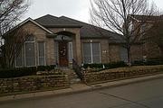 688 Woodland Way