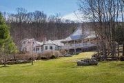 229 Woodside Ln.