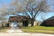 1534 Wrotham Ln.
